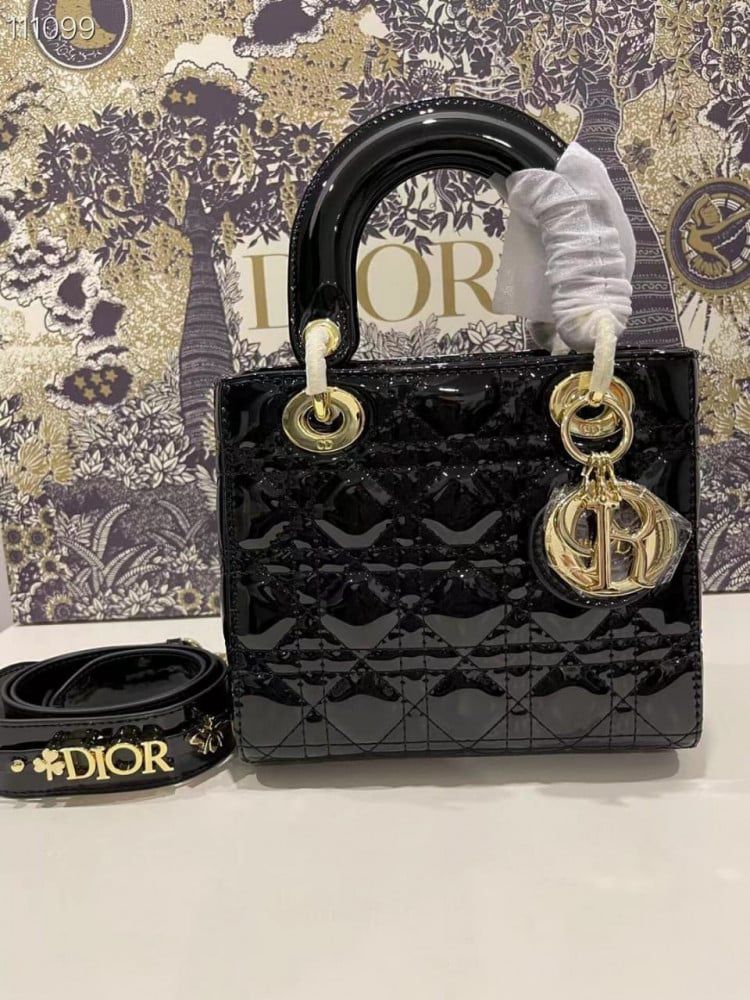 CHRISTIAN DIOR LADY DIOR BAG